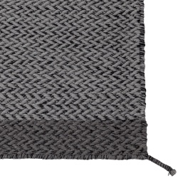 SOLD OUT – Ply rug – 300 x 200 cm – Dark grey - Muuto