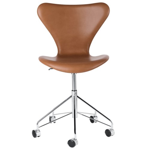 fully upholstered, walnut Grace leather - 3117 - Fritz Hansen