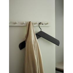 chêne noir - porte manteau Hanger - Skagerak by Fritz Hansen