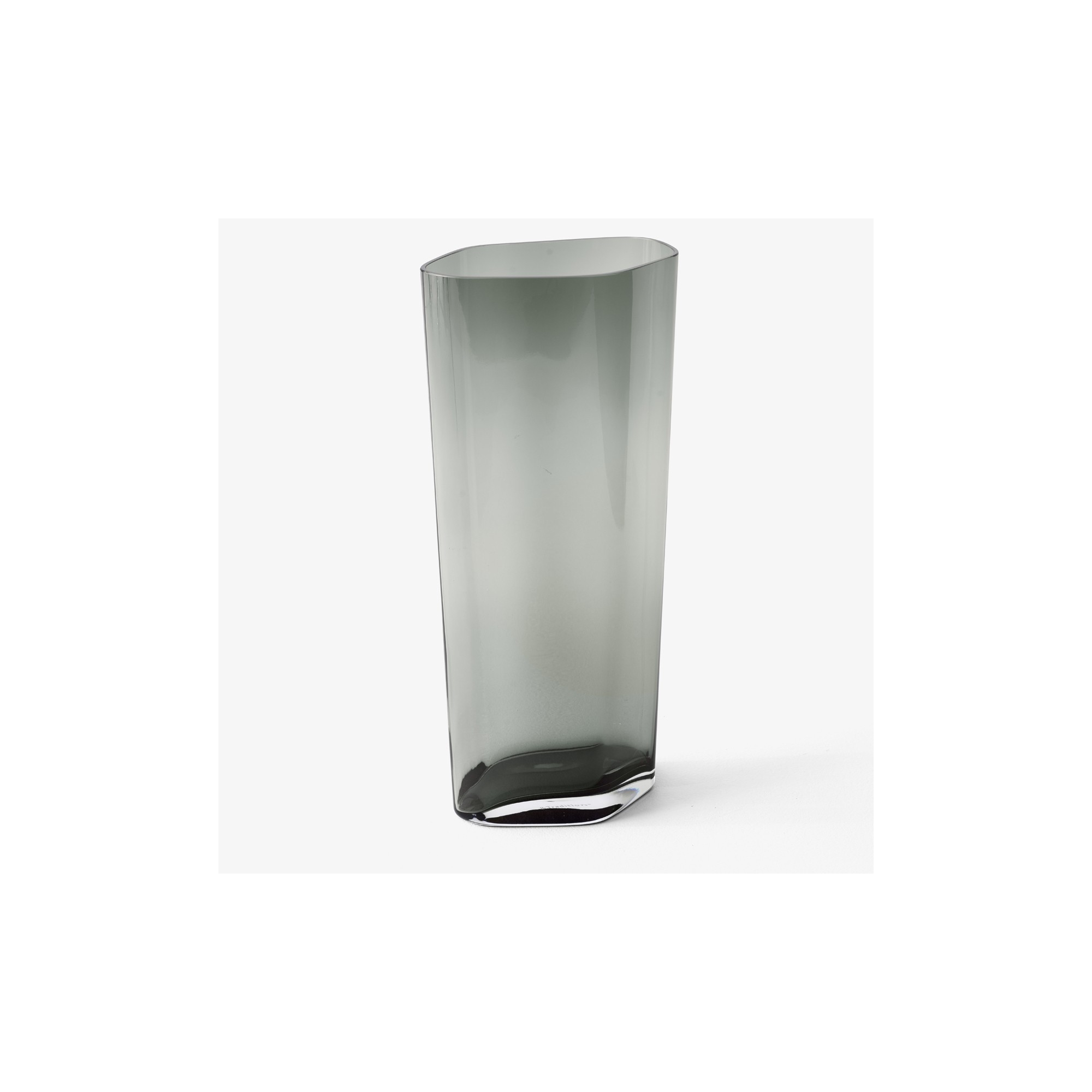 Glass Vase – SC38 – smoked – Collect series - &Tradition