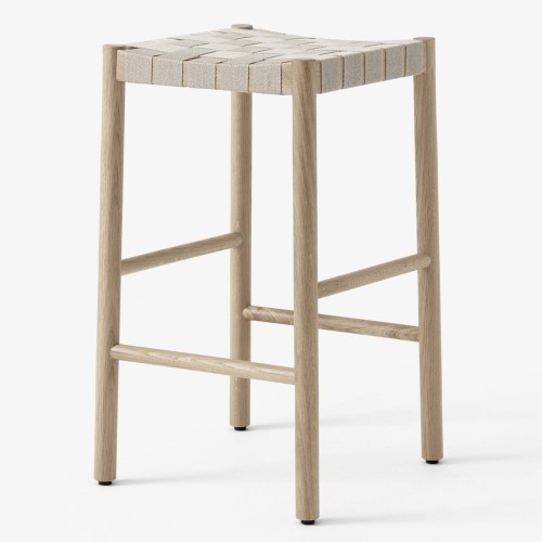 Tabouret Betty TK7 (H66 cm) – Chêne / Lin naturel - &Tradition