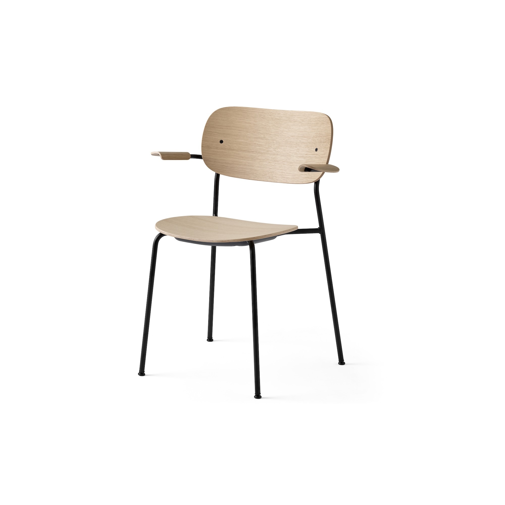 with armrests - natural oak / black frame - Co chair - Audo Copenhagen