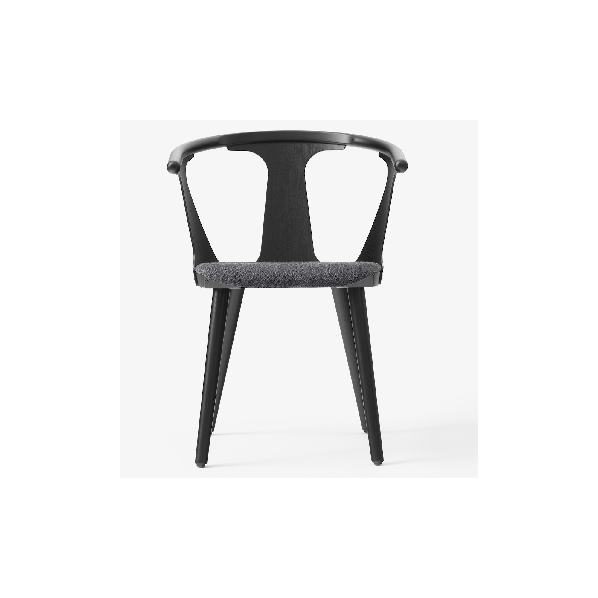 Fiord 191 fabric, black lacquered oak - In Between chair SK2 - &Tradition