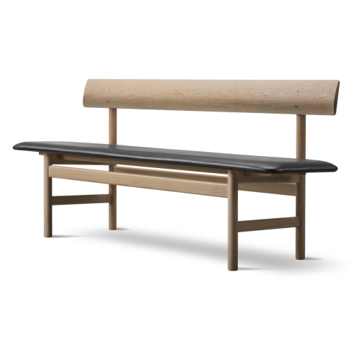 SOLD OUT Light oiled oak / Omni leather Black 301 – Mogensen Bench 3171 - Fredericia