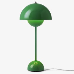 &Tradition – FlowerPot VP3 table lamp, signal green