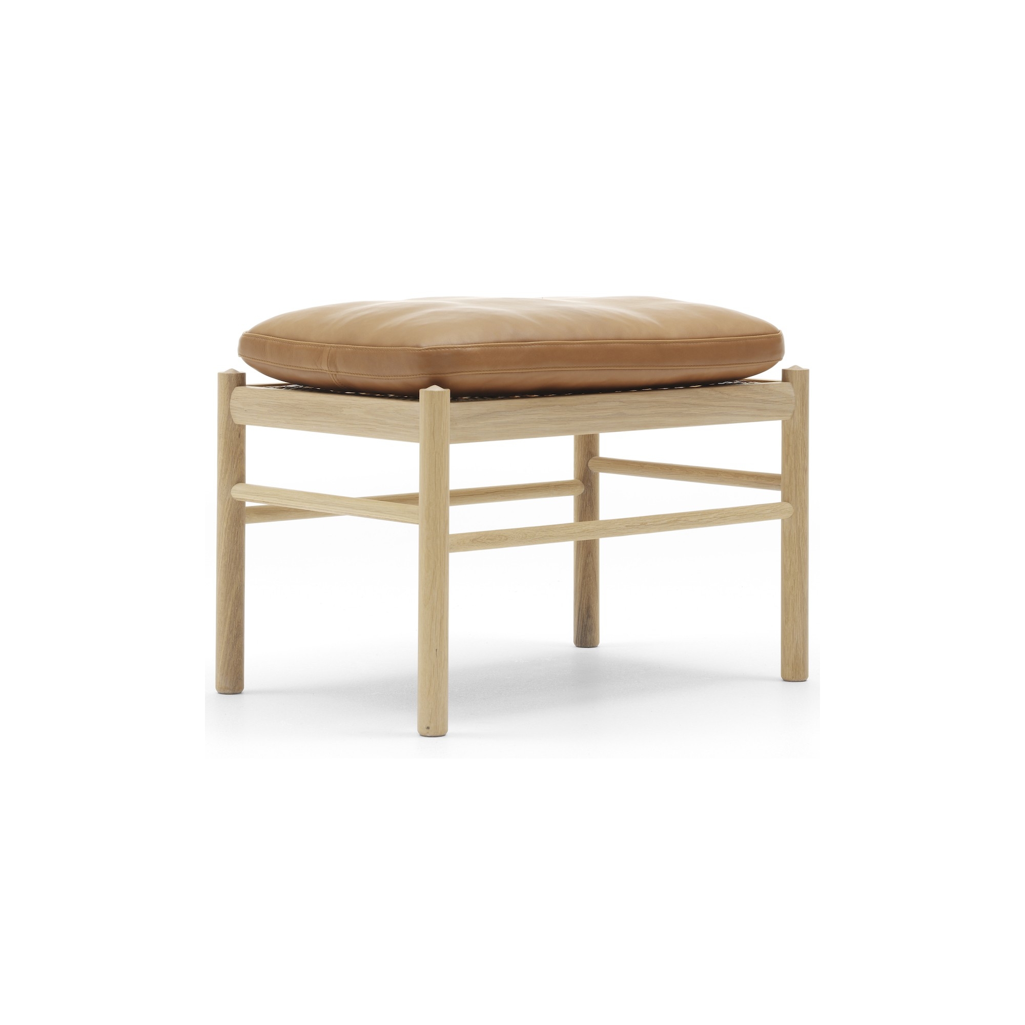 white oiled oak + Sif 95 leather - OW149-F ottoman - Carl Hansen & Søn