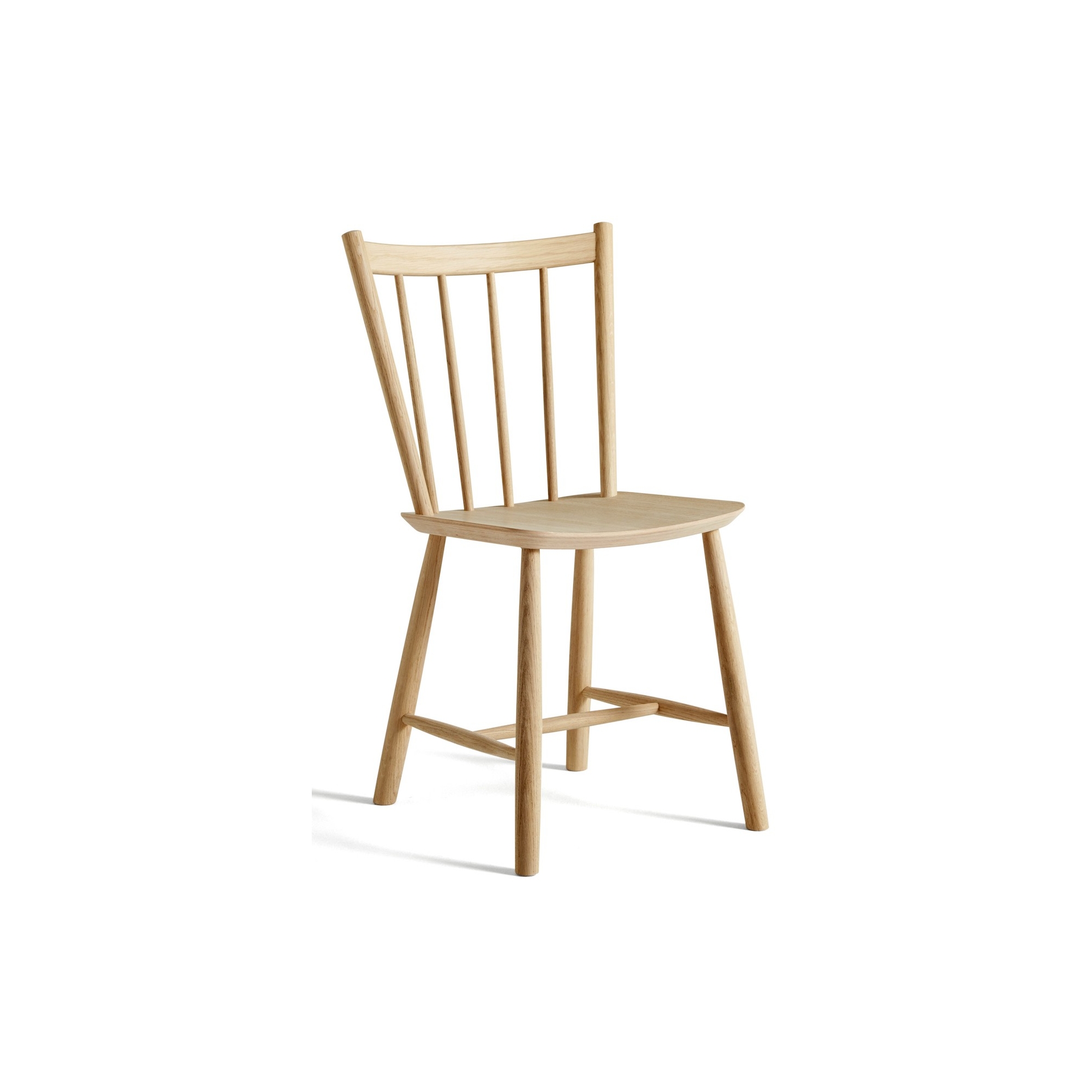 matt lacquered oak - J41 chair - HAY