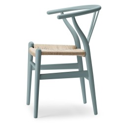 Carl Hansen & Søn – Chaise CH24 Soft Color Ilse Crawford, pewter et corde de papier naturelle