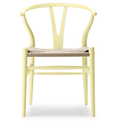 Carl Hansen & Søn – CH24 Soft Color Ilse Crawford chair, hollyhock and natural papercord