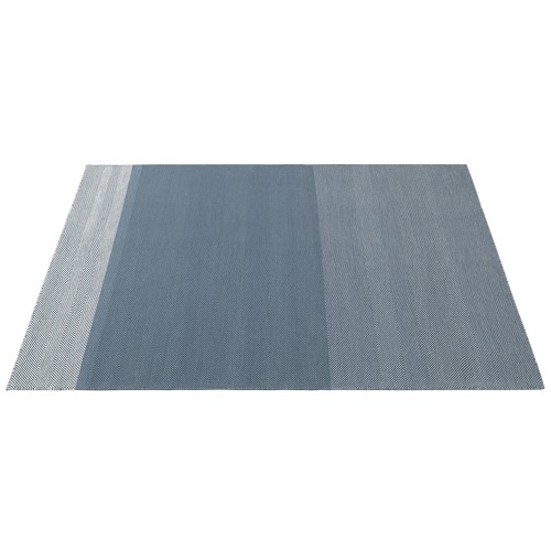 170x240cm - blue - Varjo rug - Muuto