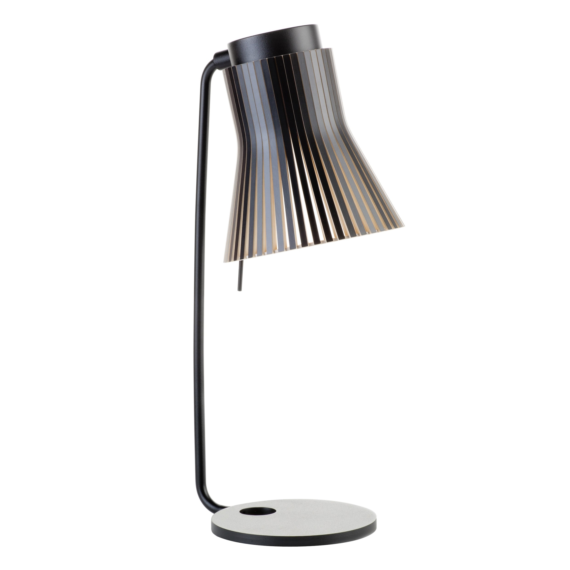 black - Petite 4600 table lamp - Secto Design