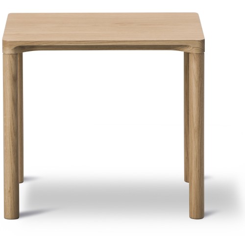 chêne huilé – 39 x 31 cm – table basse Piloti 6700 - Fredericia