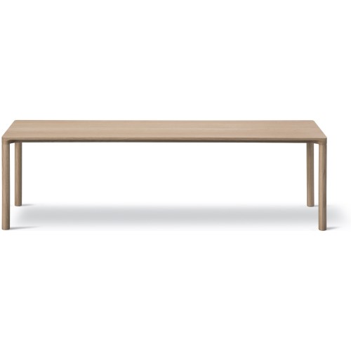 chêne huilé – 120 x 39 cm – table basse Piloti 6715 - Fredericia