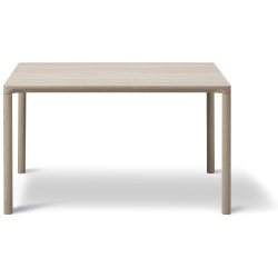 chêne savonné – 75 x 75 cm – table basse Piloti 6720 - Fredericia