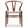 Carl Hansen & Søn – Chaise CH24 Soft Color Ilse Crawford, terracotta et corde de papier naturelle