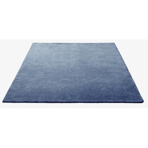 AP5 170 x 240cm - Grey Blue Thunder - The Moor Rug - &Tradition