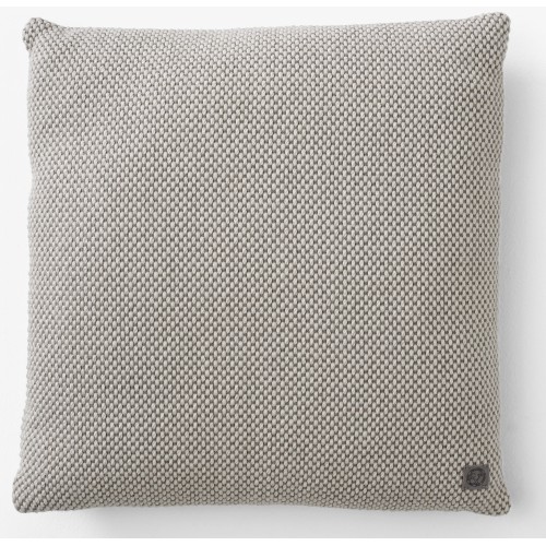 50x50cm  – Almond – Coussin Weave - &Tradition