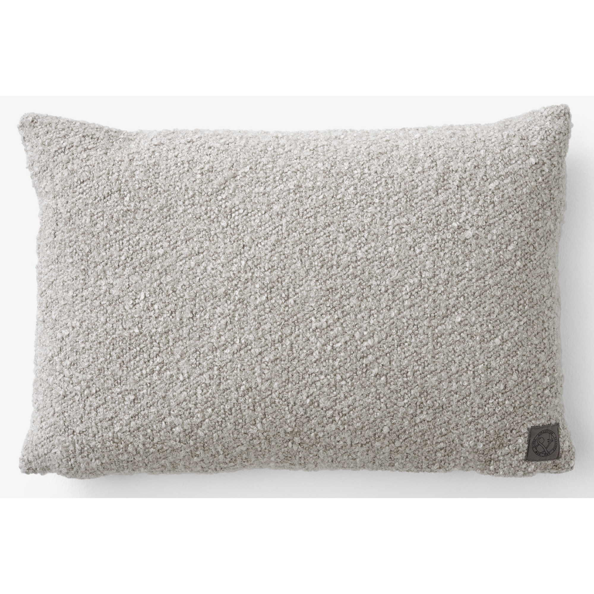 60x40cm  – Cloud – Coussin Soft Bouclé - &Tradition