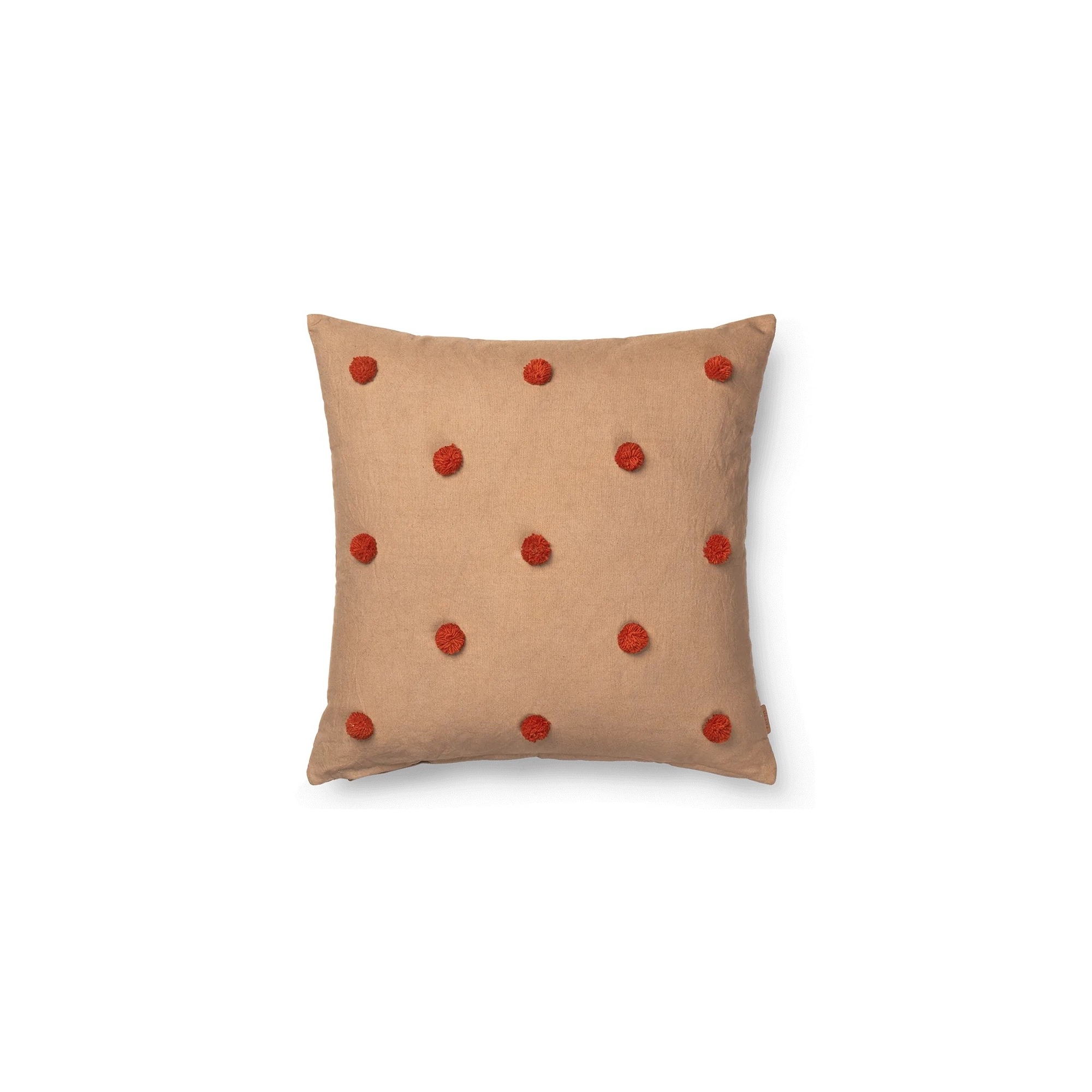 50x50cm – Dot tufted cushion cover – Camel and red - Ferm Living