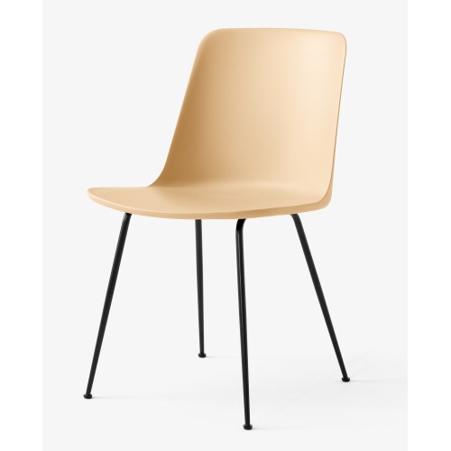 Beige sand / black – Rely chair HW6 - &Tradition